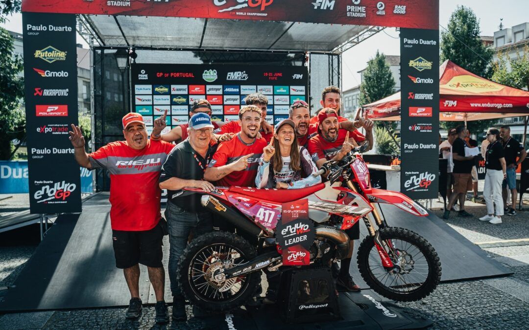 ¡Rieju reina de nuevo en el Mundial de Enduro Women´s con su tercer título consecutivo!