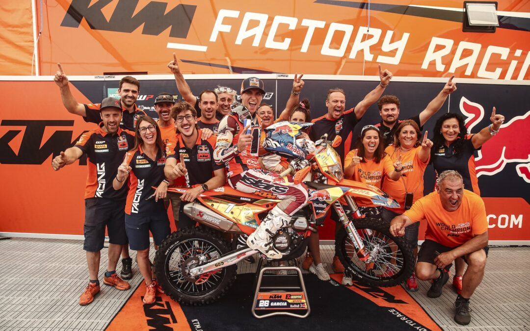 ¡Josep García se proclama Campeón del Mundo de EnduroGP y Enduro1 2026!