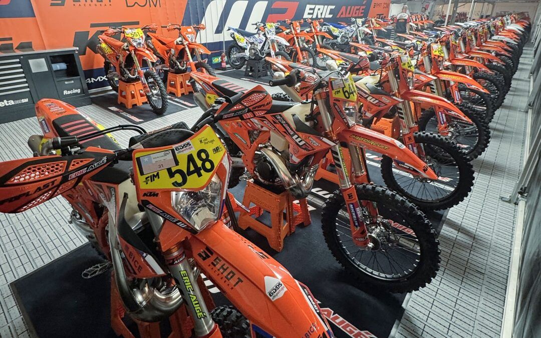 El servicio de asistencia WP Eric Augé, con 51 Finishers de 52 pilotos en los ISDE 2026